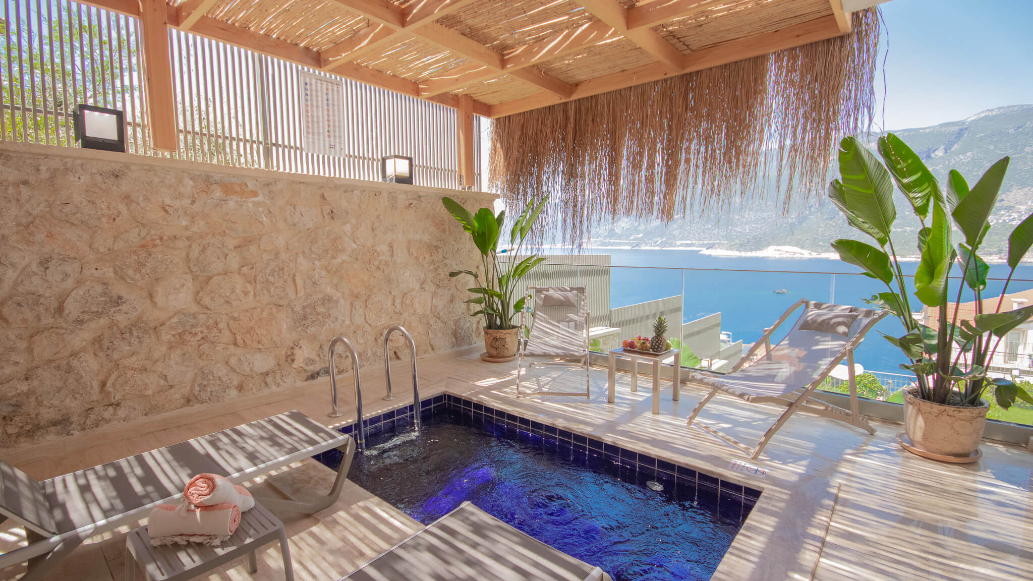 Luxury Private Pool Room