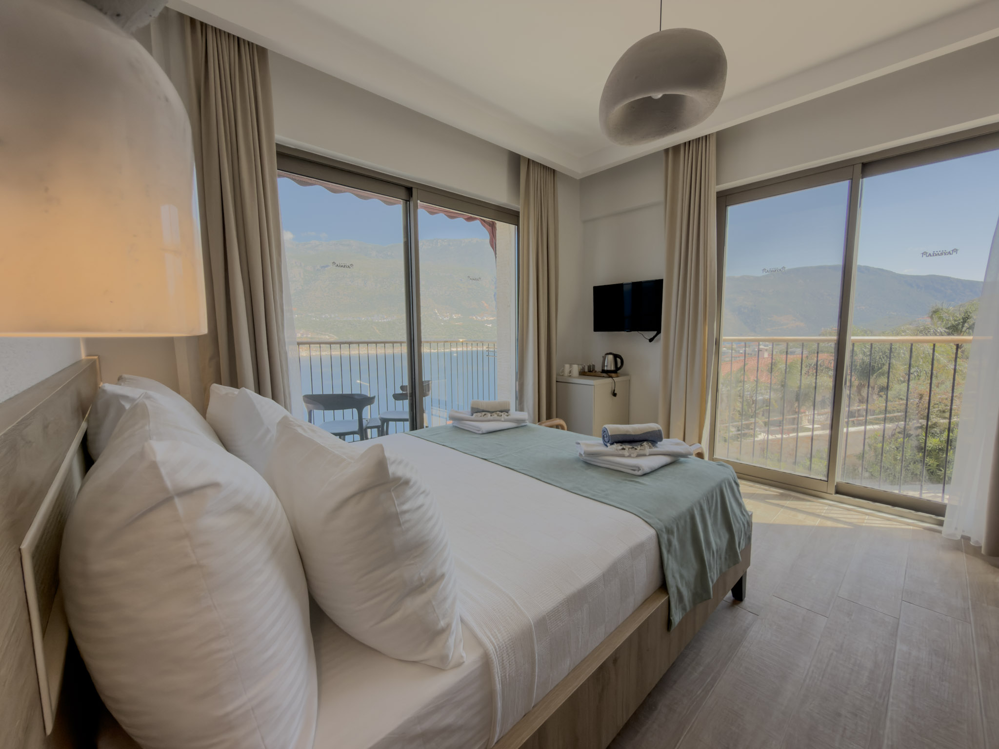 Superior Sea View Room