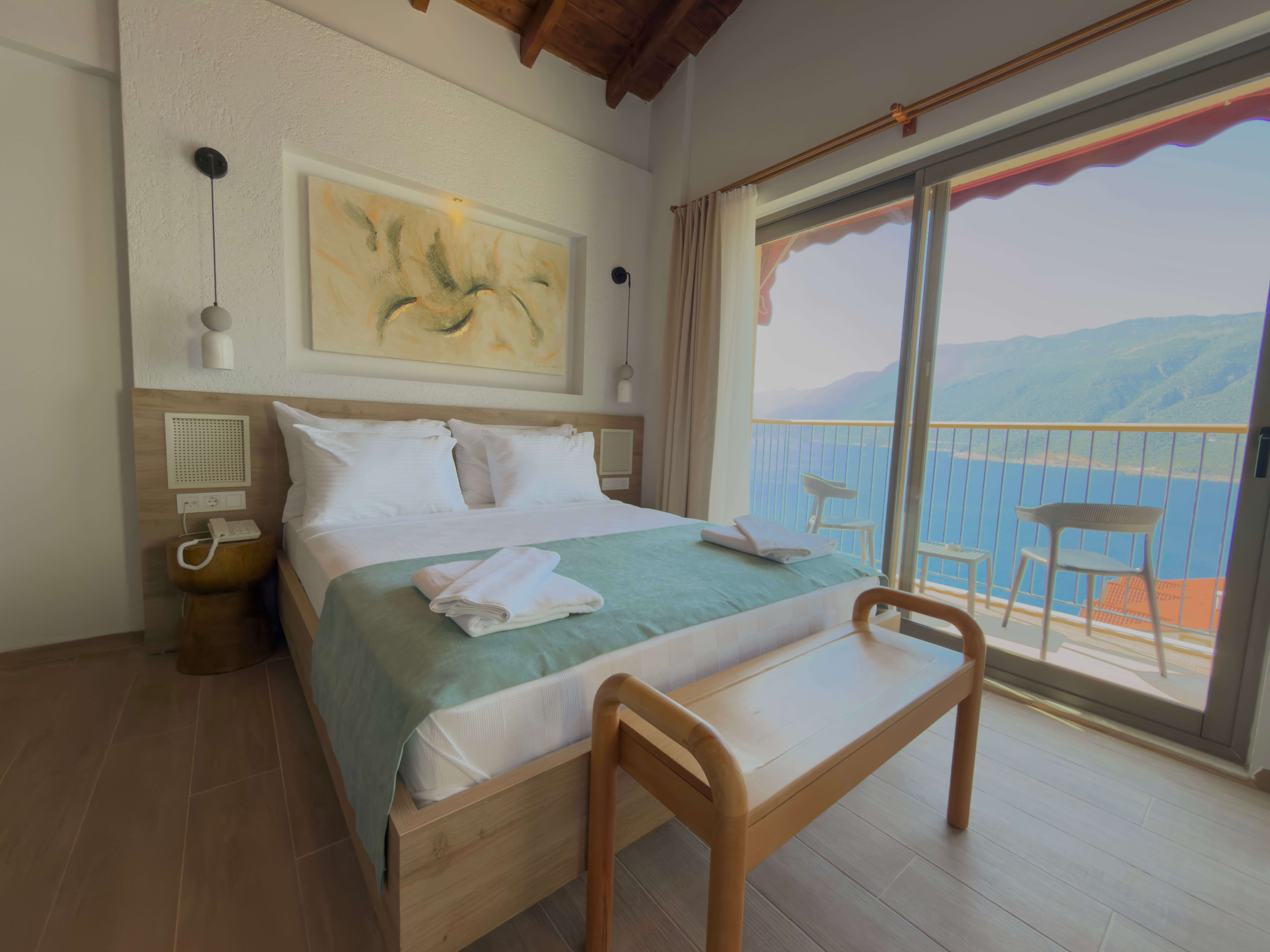 Deluxe Jacuzzi Room
