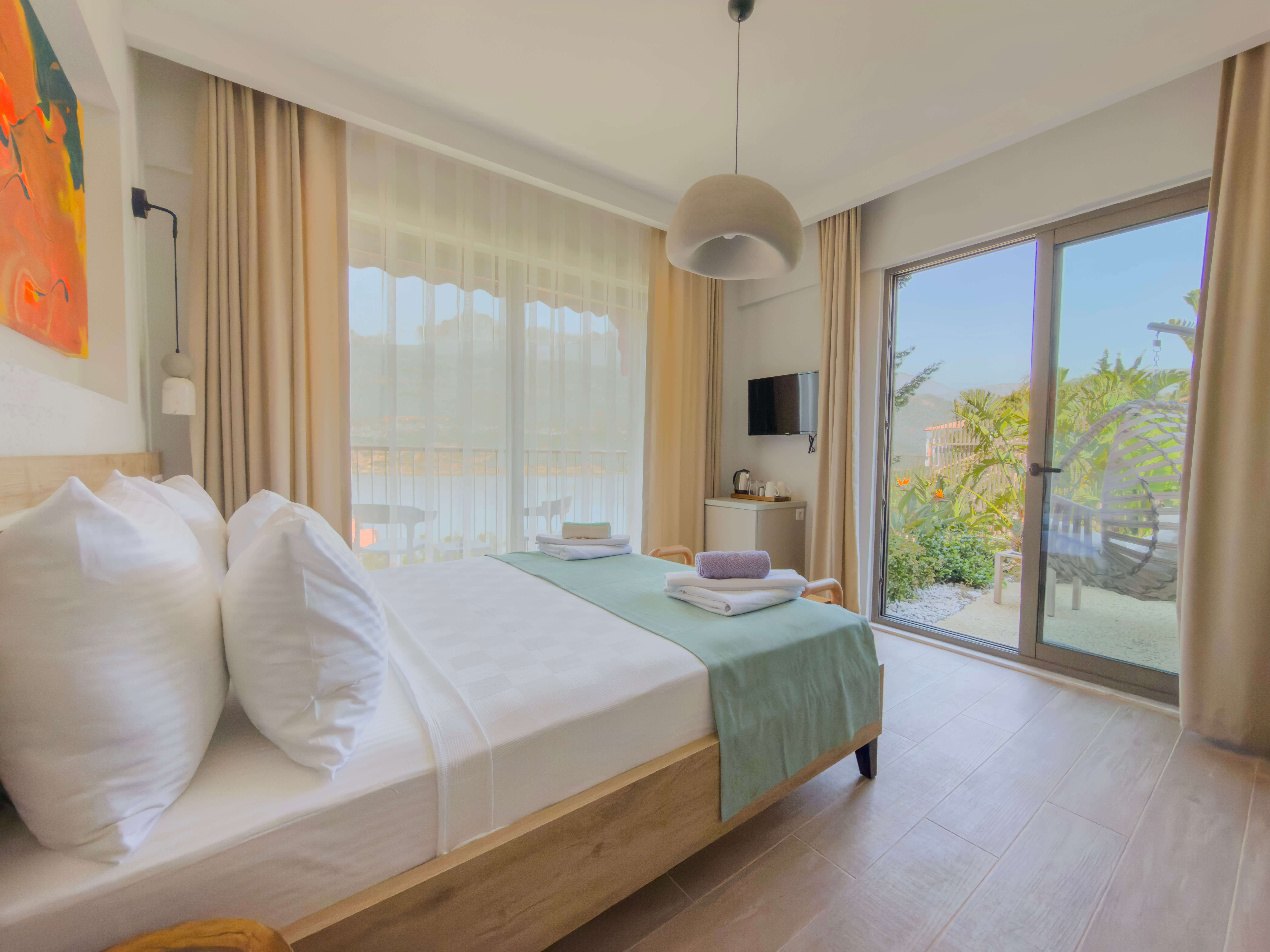 Premium Garden Room